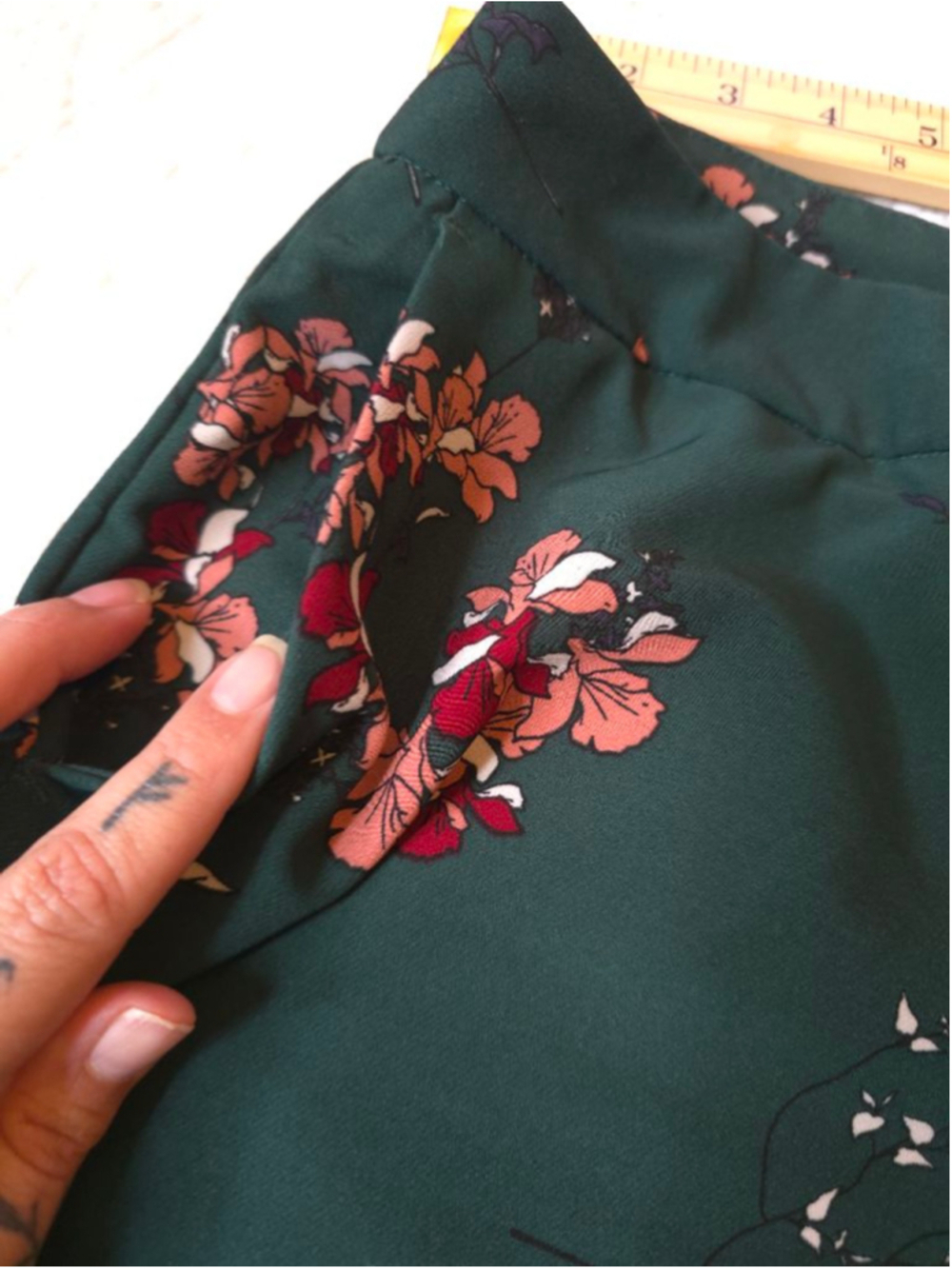 Women's CAROLINA BELLE Forest Emerald Green Floral Trousers Size 8 OfficeSiren - Picture 9 of 13